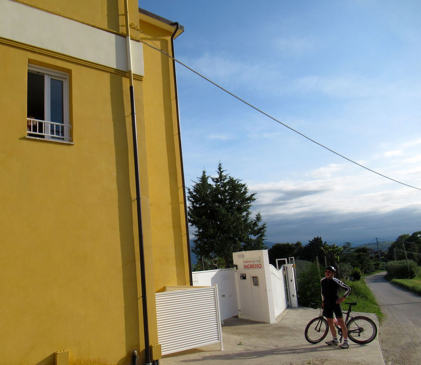 04-bike-borgo-offida.jpg